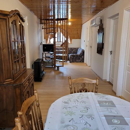 Henrietta Apartmanhaz Daire Zalakaros Dış mekan fotoğraf