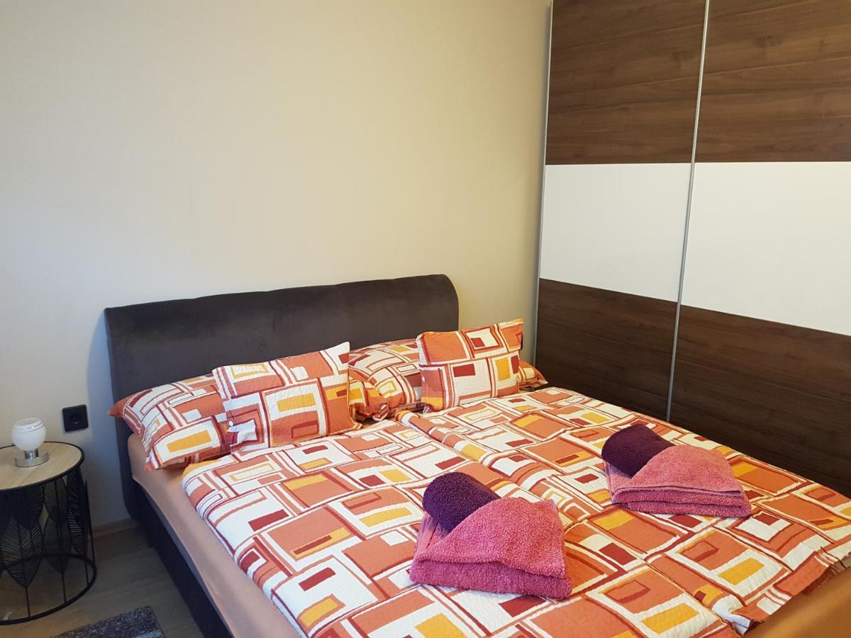 Henrietta Apartmanhaz Daire Zalakaros Dış mekan fotoğraf